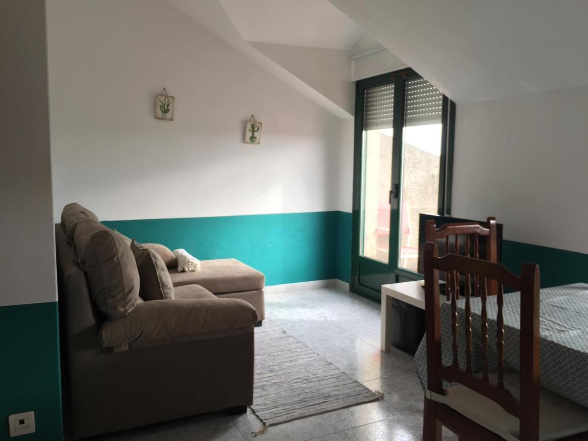 Apartamentos Playa Portonovo Luaran gambar