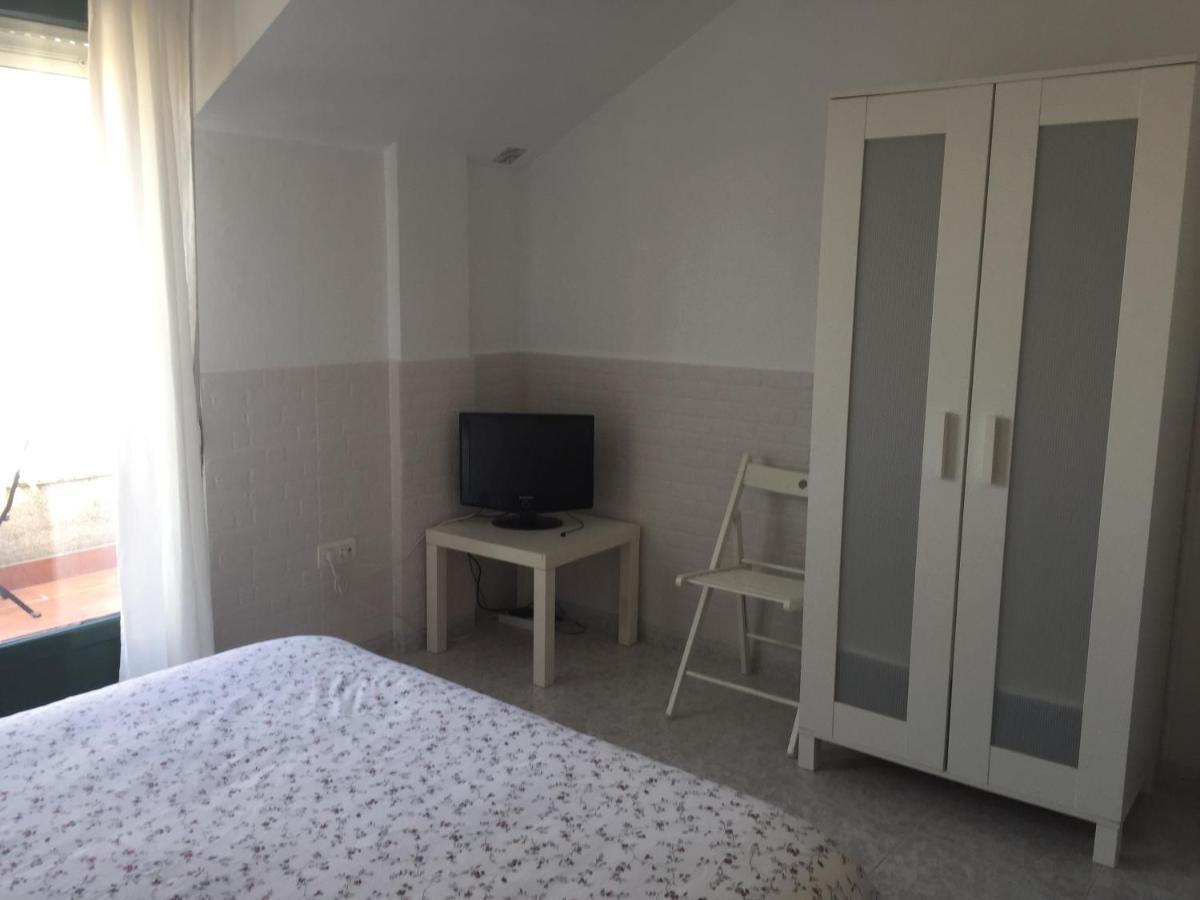 Apartamentos Playa Portonovo Luaran gambar